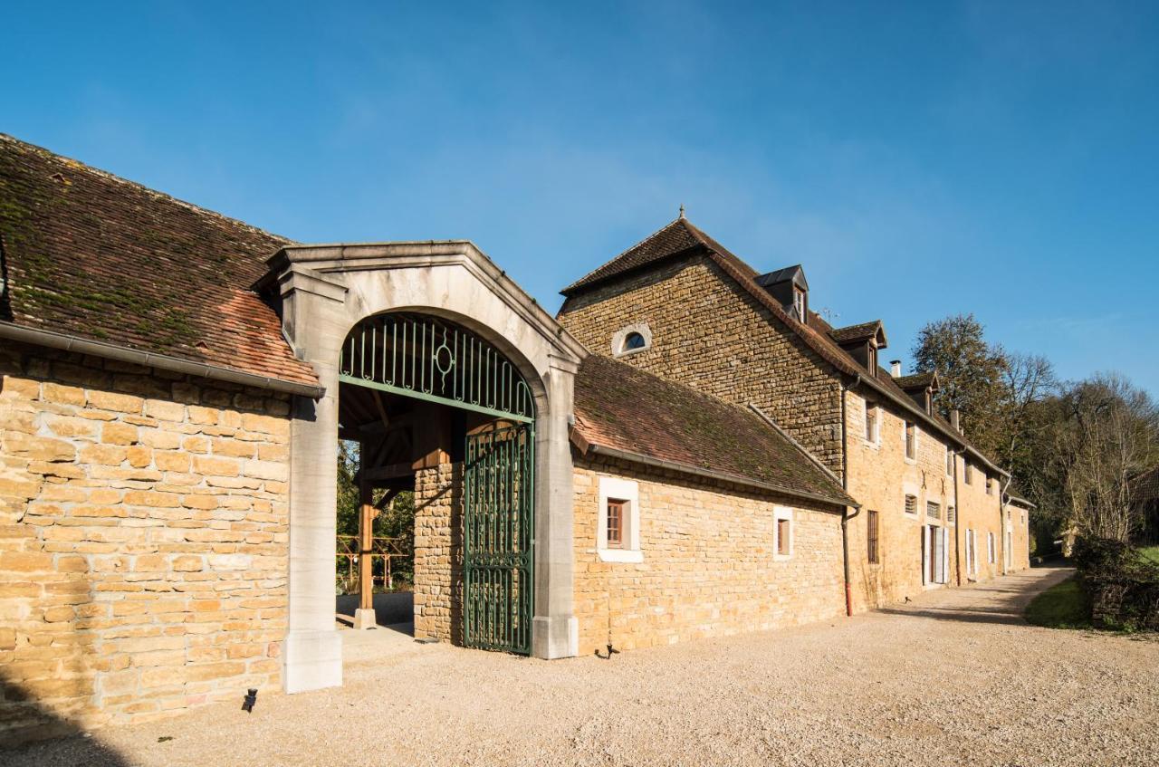 Готель Domaine De Bersaillin Екстер'єр фото